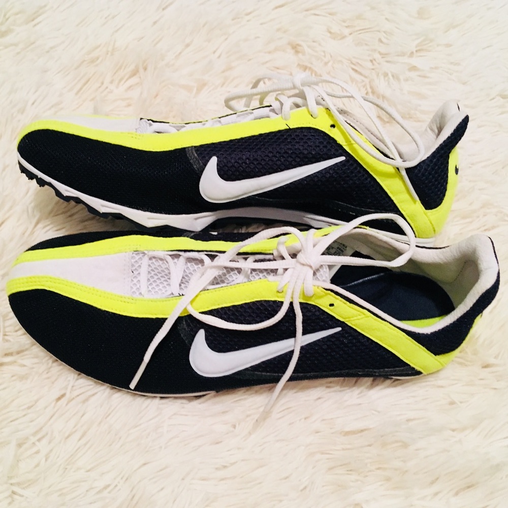 Like new Nike Bowerman women’s running shoes - 9.5